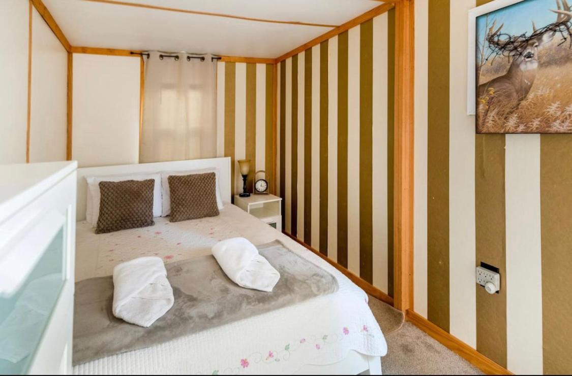 Pocono Cabin With Private Pool At Shawnee Mtn East Stroudsburg Exteriér fotografie